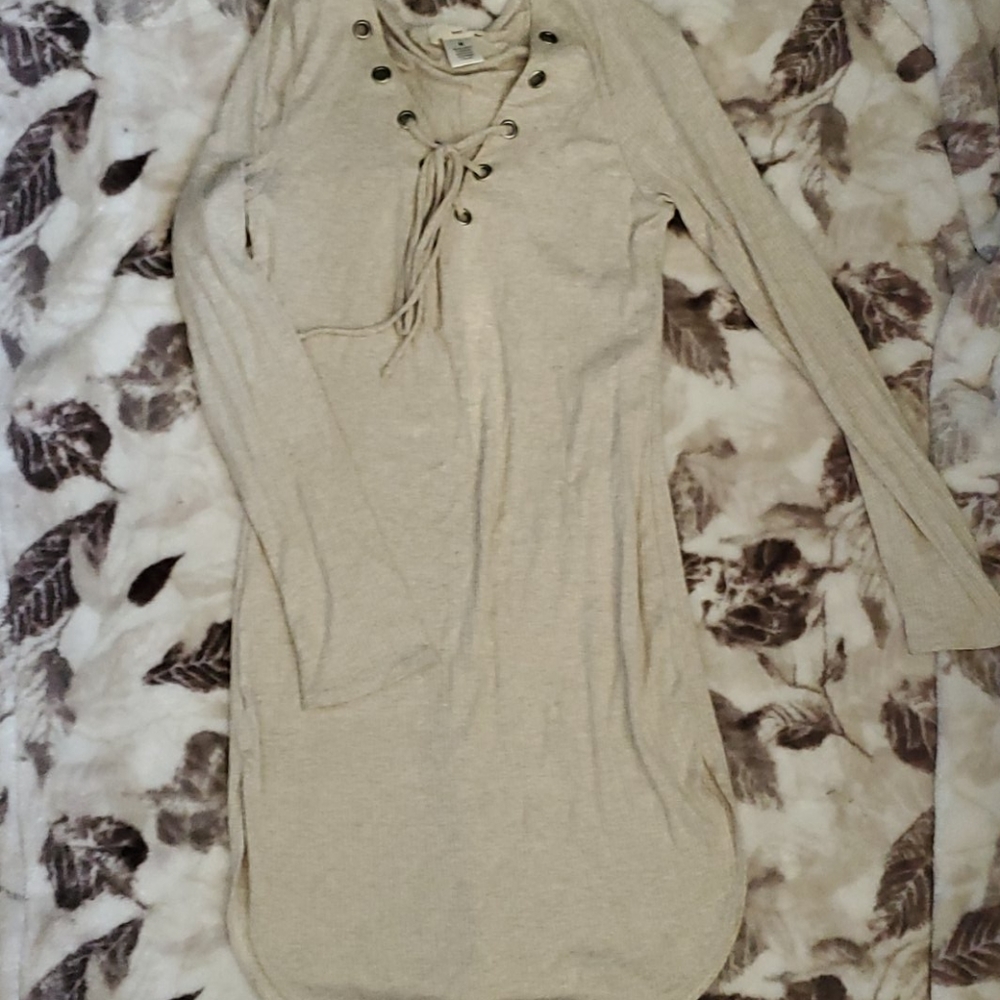 Medium dress